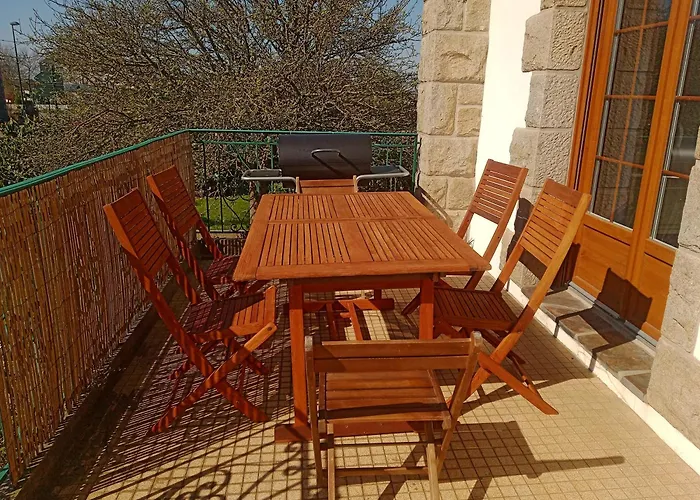 Ploubalay Chambres Cuisine Sejour